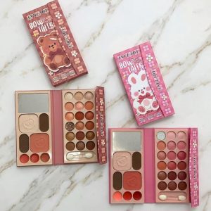 ANYLADY Bow Tales Makeup Palette